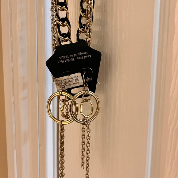 Necklace and Earrings - Picture 2 of 3